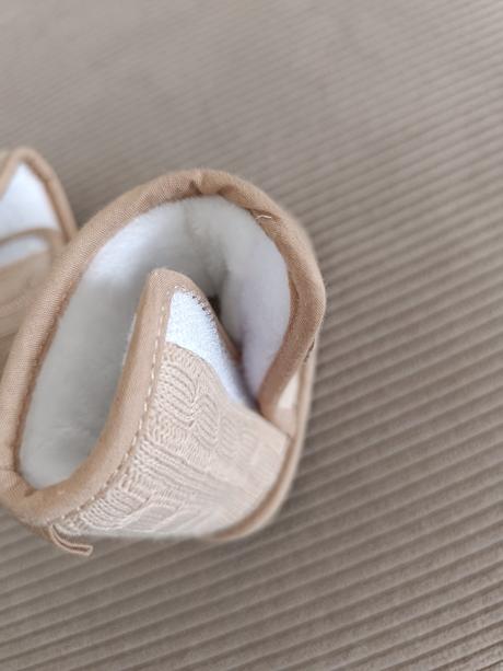 Béžové čižmičky pre bábätká, <17