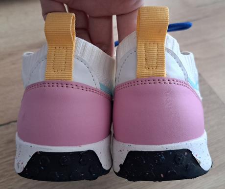 Tenisky, reserved,35