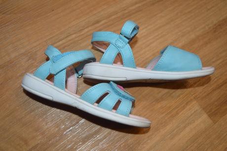 Sandálky, cupcake,25