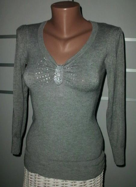 Pletený sveter s kamienkovým dekoltom, xs
