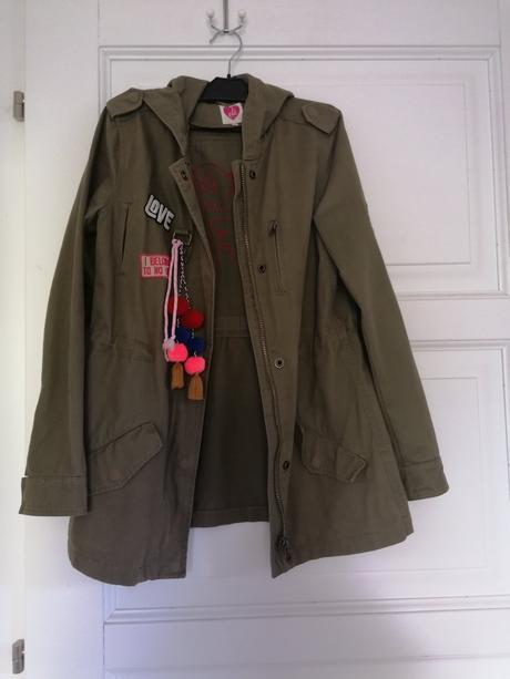 Jesenná  bunda, 176