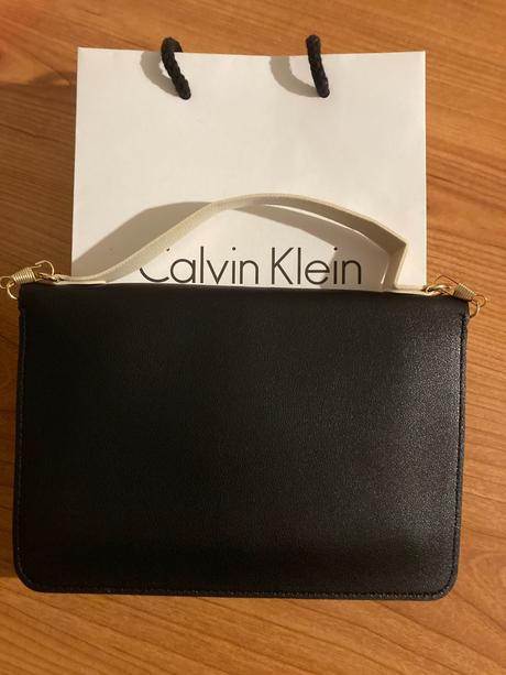 Čierno - béžová kabelka,