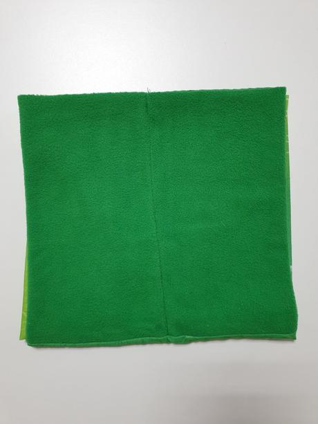 Zelený nákrčník, 