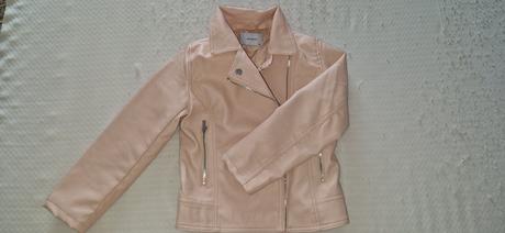 Koženkova bunda, reserved,146