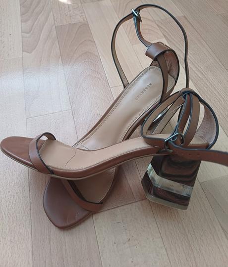 Sandále, reserved,37