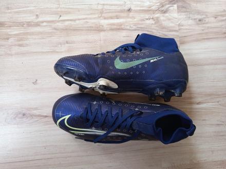 Kopačky s poštou, nike,37