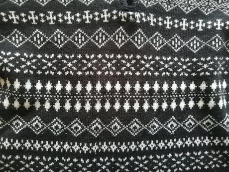 Teplé šaty so zimným motívom, h&m,104