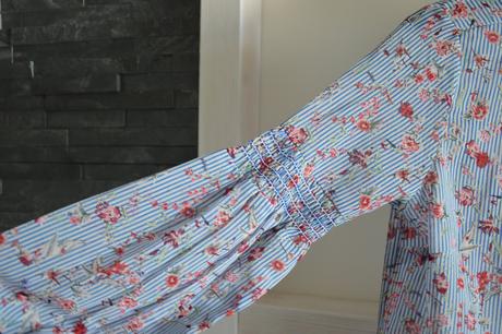 Kvetinková blúzka, house,s