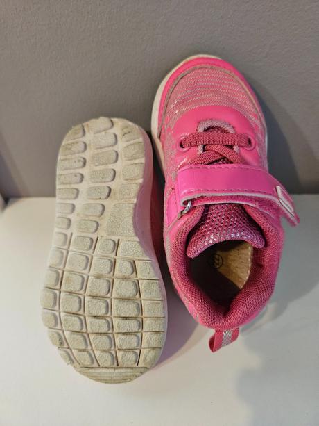 Tenisky lahučké, protetika,22