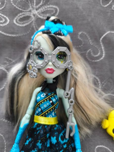 Bábika monster high - frankie stein,