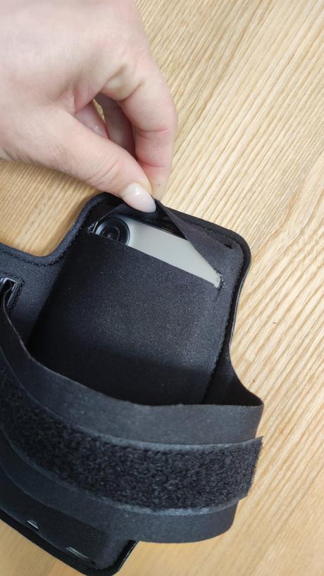 Puzdro na telefón cez rameno,