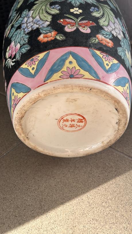 Ručne maľované čínske vazy,