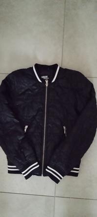 Dievčenská bunda, 152