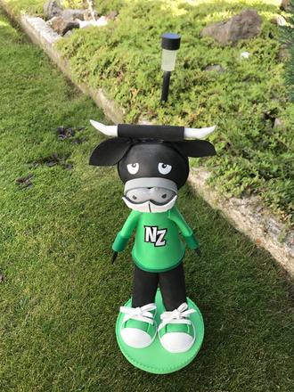 Býček, býk maskot - attila nz,