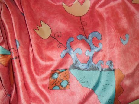 Pestra kočikovina latka vhodna aj na obrus,