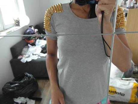 Sivé tričko vybíjané, l