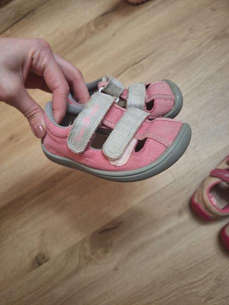 Barefoot sandále na donosenie, 24