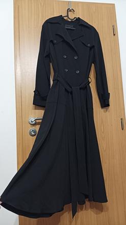 Krásne šaty v štýle treckotu, zara,m