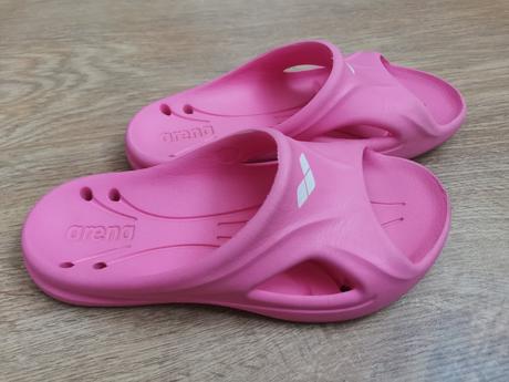 Šľapky arena ružové, 32