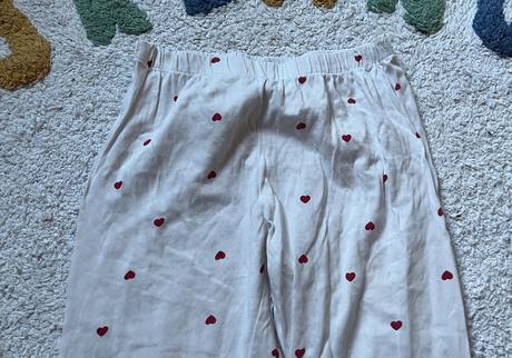Biele srdiečkové bavlnené pyžamo, h&m, 98/104, h&m,98