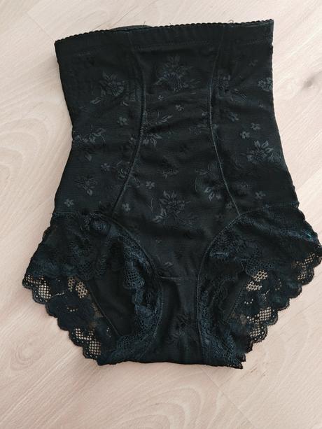 Stahovacie nohavicky na brusko nove uzasne s, s