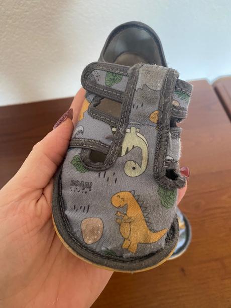 Detské slovenské papuče, 26