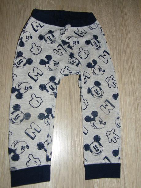 Pudlové mickey tepláky, h&m,92