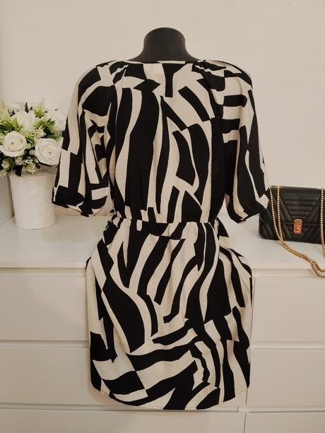 Zebra vzor šaty vila - elegantné šaty, 40