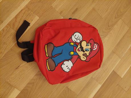 Batoh super mário, 