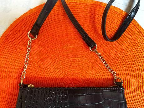 Crossbody kabelka s imitáciou hadieho vzoru, 