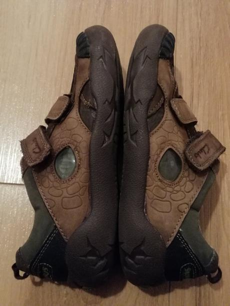Topanky s okom dinosaura, clarks,29