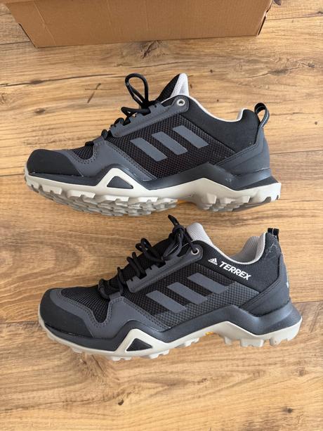 Turistické topánky, adidas,39