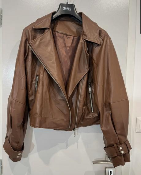 Koženková bunda, s