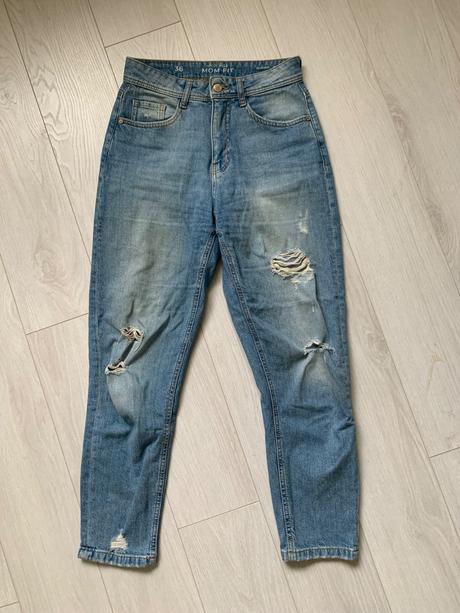 Roztrhané rifle, clockhouse,s