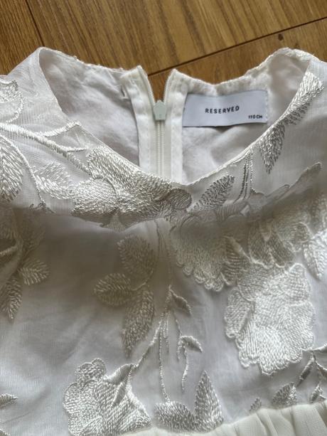 Vysivane tylove satky reserved - super stav, reserved,110