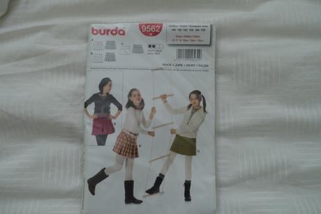 Burda strih 9562, 