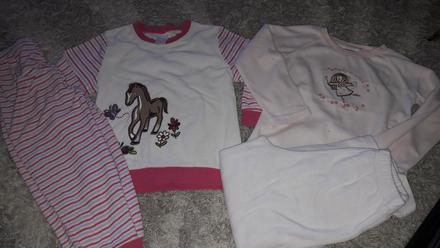 Hrubsie pyzamka, 116