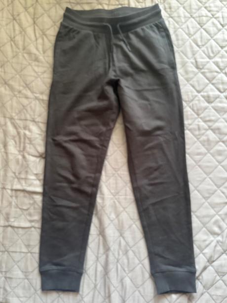 Cierne teplaky, pepco,146