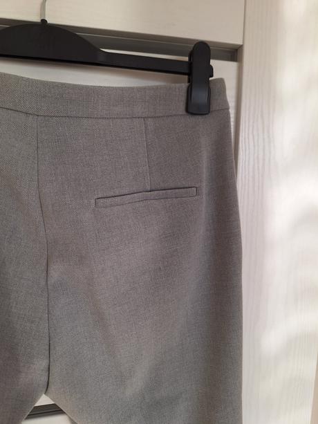 Nohavice h&m, h&m,42