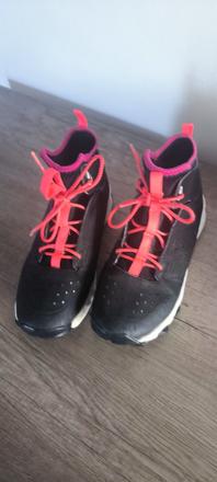 Ľahké tenisky/topánky, adidas,34