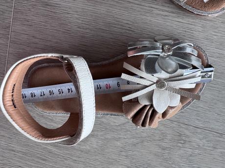 Clic sandále kožené nové, 29