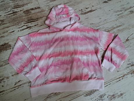 Mikiny do skoly, 152