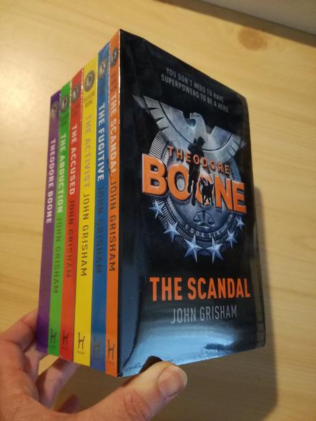 John grisham theodore boone x6,