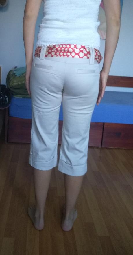 Nohavice 3/4 elegantné, 38