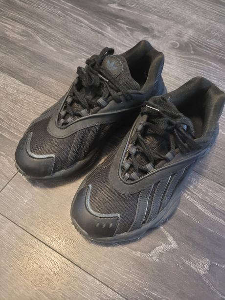 Tenisky adidas, adidas,37