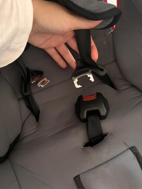 Kvalitná autosedačka zn. mama kiddies, 