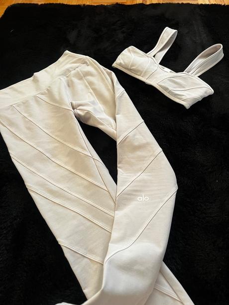 Set alo, xs