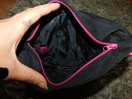 Monster- taška cez plece, 