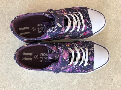 Krasne tenisky top stav, 35