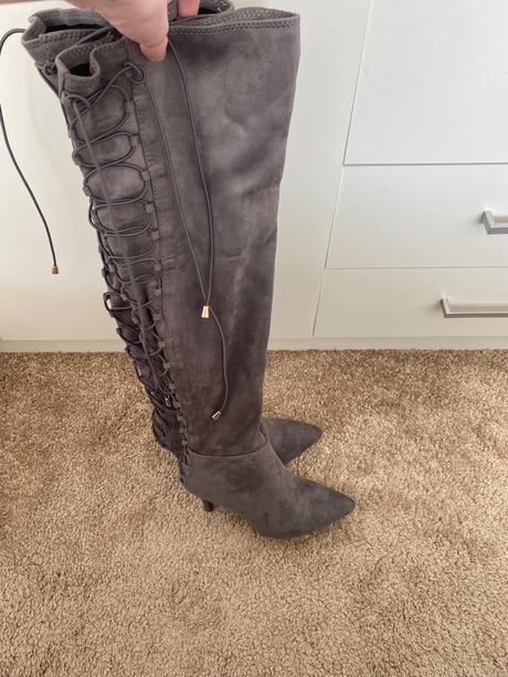 Šedé vysoké čižmy, 35